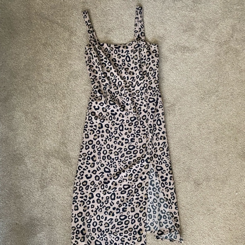 Sanctuary Cheetah Sleeveless Midi Dress Size 6 - Picture 4 of 6
